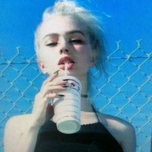 Meet your Posher, Marilyn